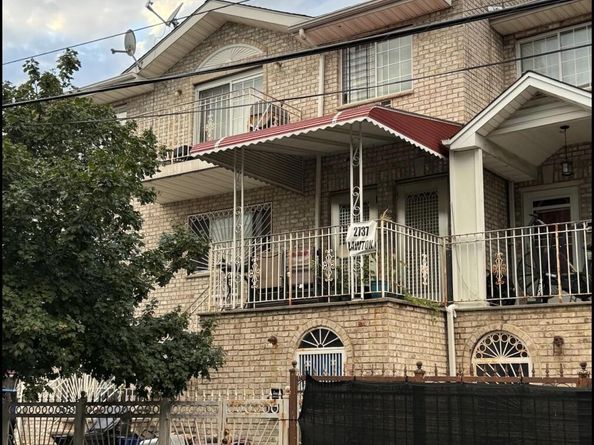 2737 Lawton Avenue, Bronx NY 10465