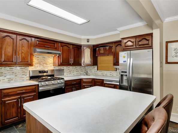 2245 Van Nostrand Avenue, Merrick NY 11566