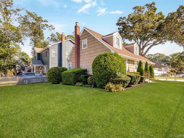 2245 Van Nostrand Avenue, Merrick NY 11566