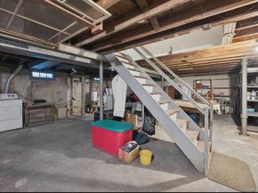 43 Briarcliff Road, Westbury NY 11590