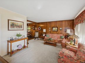 43 Briarcliff Road, Westbury NY 11590