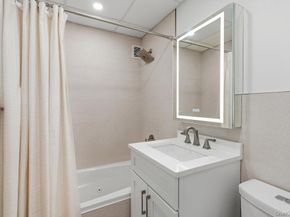 125 Main Street 1T, Port Washington NY 11050