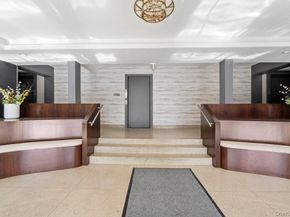 125 Main Street 1T, Port Washington NY 11050