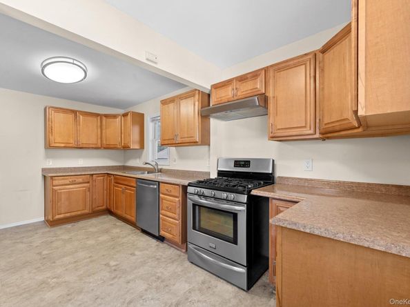 109 Laurel Street, Patchogue NY 11772