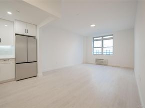 14-34 110th Street 5J, College Point NY 11356