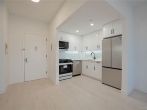 14-34 110th Street 5J, College Point NY 11356