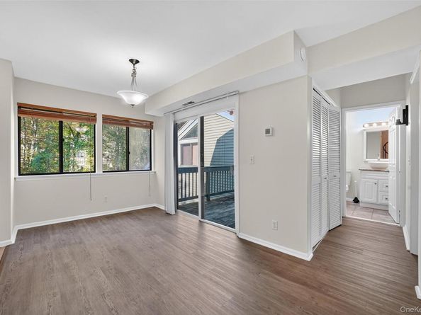 132 Stone Meadow, South Salem NY 10590