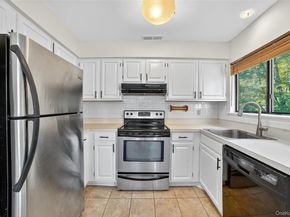 132 Stone Meadow, South Salem NY 10590