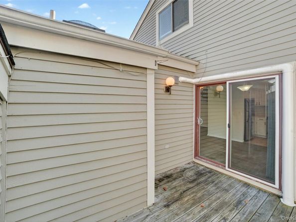 132 Stone Meadow, South Salem NY 10590