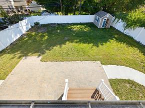 15 cottage  blvd, Hicksville NY 11801