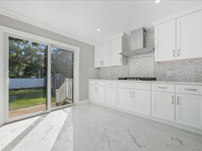 15 cottage  blvd, Hicksville NY 11801