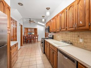 146 Caroline Avenue, Garden City South NY 11530