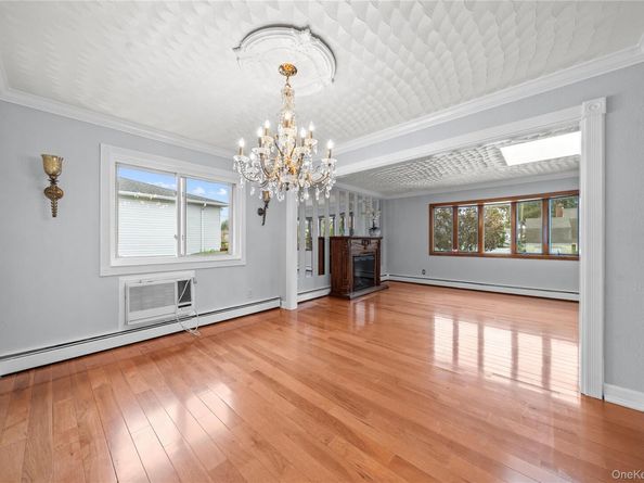 30 Angevine Avenue, Hempstead NY 11550