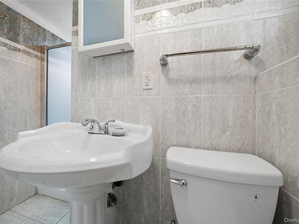 30 Angevine Avenue, Hempstead NY 11550