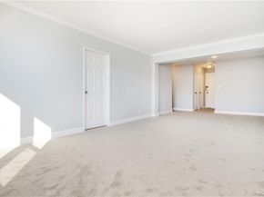 5 Sadore Ln 4L, Yonkers NY 10710