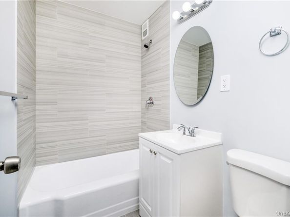 5 Sadore Ln 4L, Yonkers NY 10710