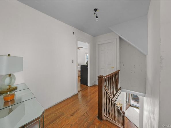 163-37 15 Drive, Beechhurst NY 11357