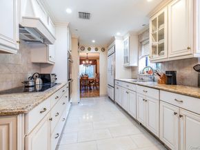 99 S Park Avenue S 122, Rockville Centre NY 11570