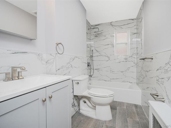 200 Bay 7th Street, Brooklyn NY 11228