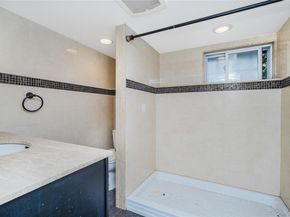200 Bay 7th Street, Brooklyn NY 11228