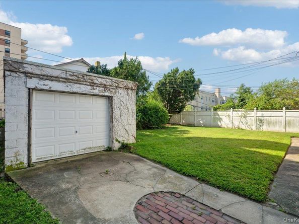 370 E Broadway, Long Beach NY 11561