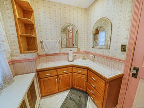 39 Handsome Avenue, Sayville NY 11782