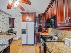 39 Handsome Avenue, Sayville NY 11782