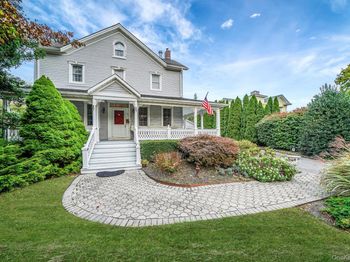 39 Handsome Avenue