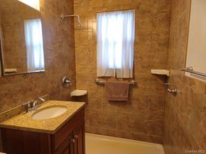 39 Munson Place, East Rockaway NY 11518