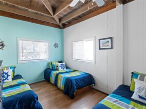 597 Bayberry Walk, Ocean Beach NY 11770