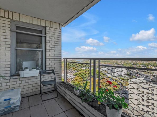 125-10 Queens Boulevard 2006, Kew Gardens NY 11415