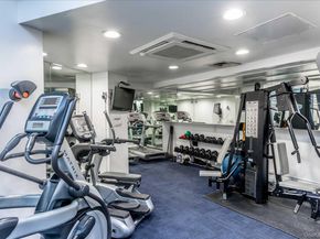 125-10 Queens Boulevard 2006, Kew Gardens NY 11415