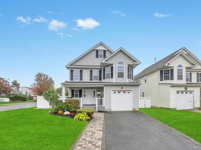 118 Franklin Avenue, East Northport NY 11731