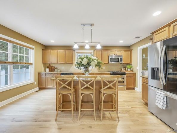 118 Franklin Avenue, East Northport NY 11731