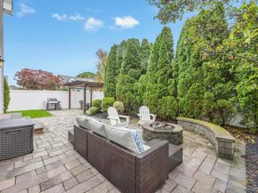 118 Franklin Avenue, East Northport NY 11731