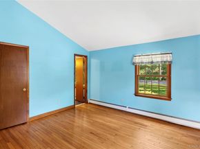 250 Paradise Point Road, Southold NY 11971