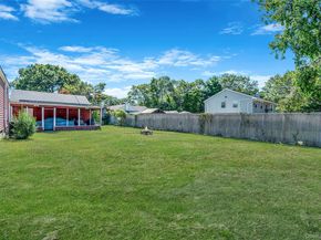1454 E Forks Road, Bay Shore NY 11706