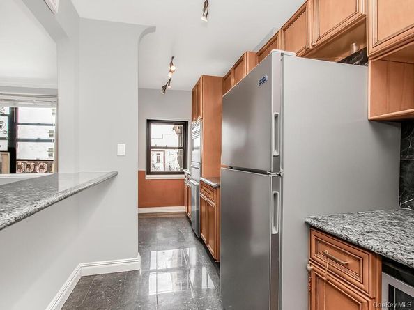 470 N Broadway B34, Yonkers NY 10701