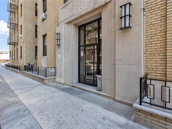 3111 Brighton 1st Place 6I, Brooklyn NY 11235
