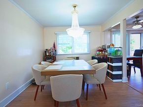 828 Robin Court, Baldwin NY 11510