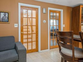 828 Robin Court, Baldwin NY 11510