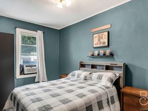 37-09 20th Road, Astoria NY 11105
