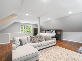 19 Ledgewood Lane, South Salem NY 10590