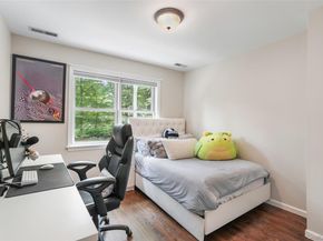 19 Ledgewood Lane, South Salem NY 10590