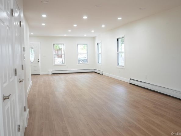 167-17 Linden Blvd, Jamaica NY 11434