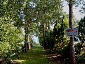 1425 Laurelwood Drive, Laurel NY 11948