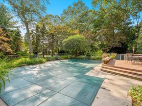 1425 Laurelwood Drive, Laurel NY 11948