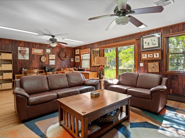 1425 Laurelwood Drive, Laurel NY 11948