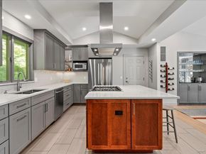1425 Laurelwood Drive, Laurel NY 11948