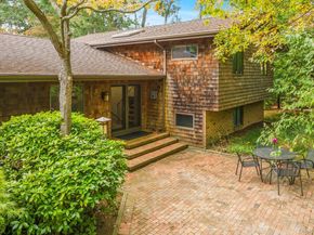 1425 Laurelwood Drive, Laurel NY 11948